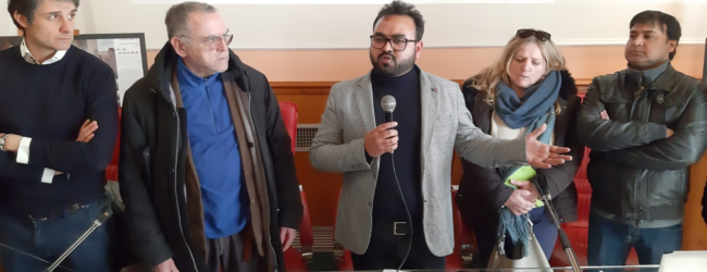 Monteforte Irpino| Pizzo, Waqas racconta le minacce subite: aggredito davanti a mia figlia, sabato i crisantemi sull’auto