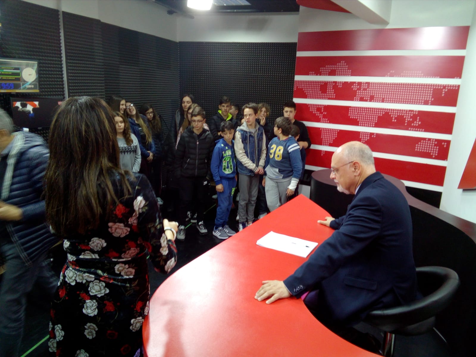 Gli alunni dell’Istituto Comprensivo di Guardia Sanframondi e San Lorenzo Maggiore,in visita agli studi di LabTv