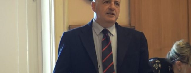 Benevento| Comune, si dimette l’assessore Gino De Nigris