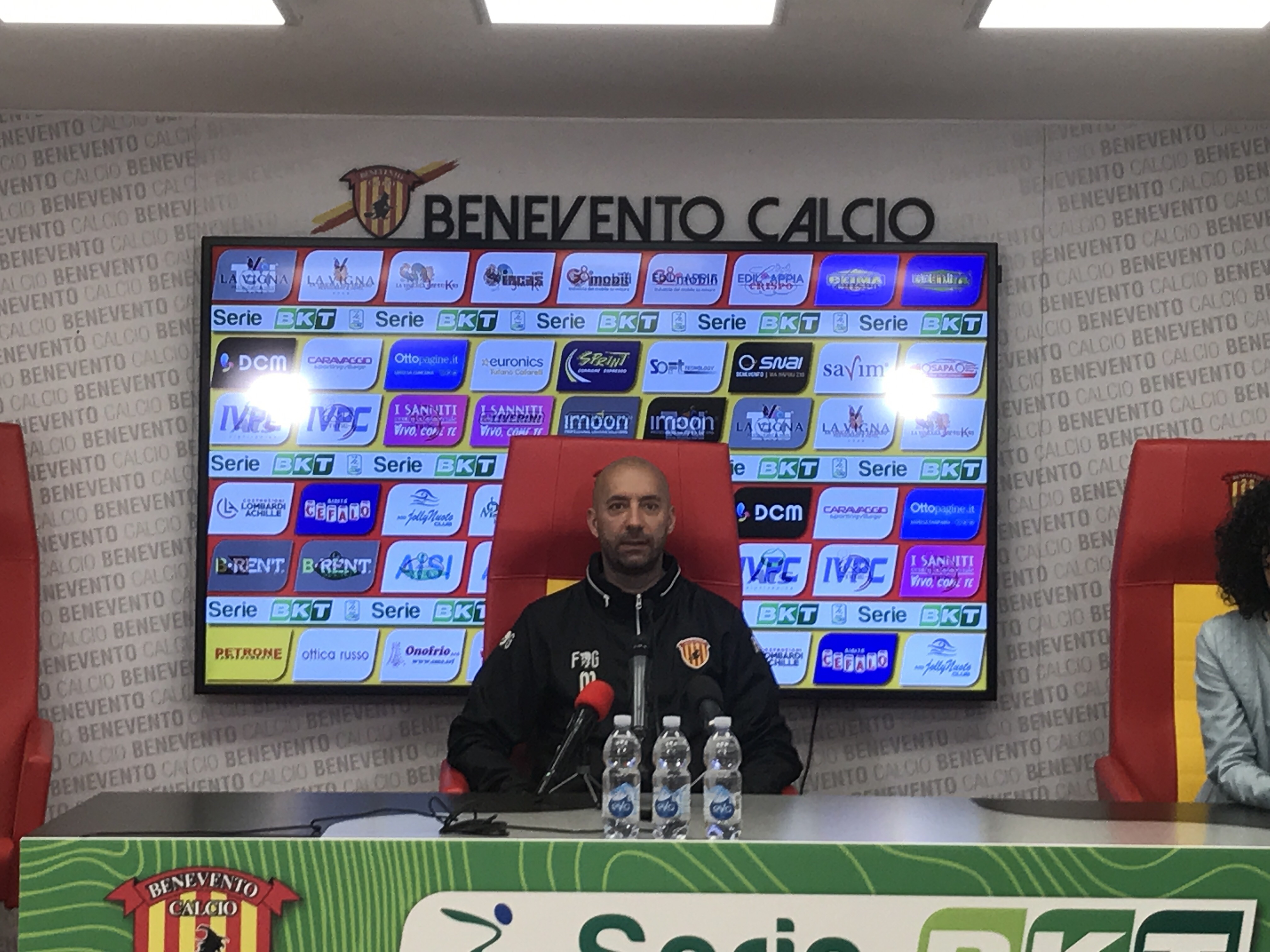 Bucchi: “Mi sento allenatore del Benevento per 10 anni. Guardiamo al futuro con ottimismo”