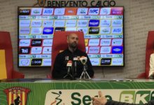 Benevento, Bucchi: “Sospiro di sollievo per Del Pinto. Quando giochiamo al massimo non ci ferma nessuno”