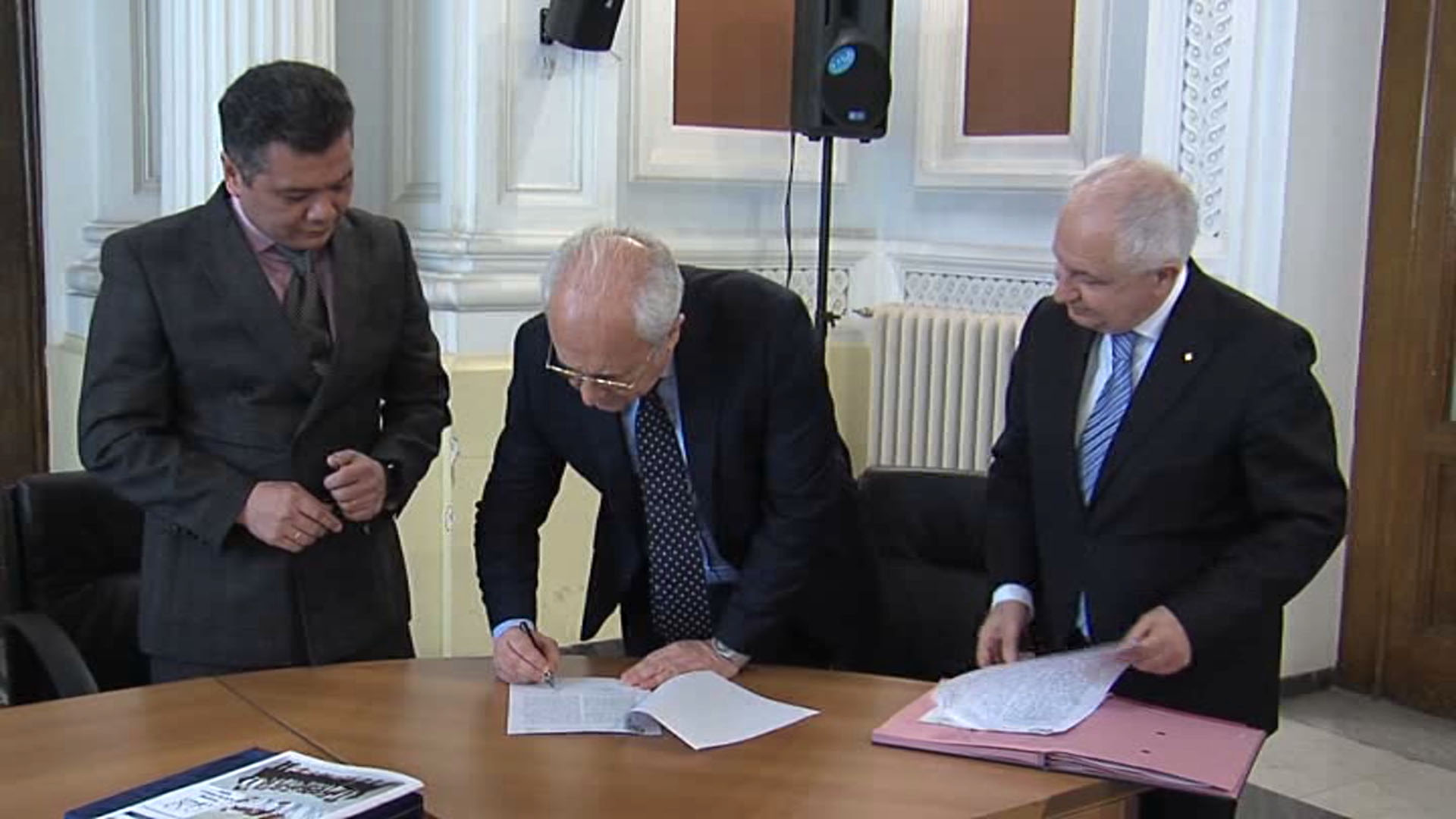 Sannio e Uzbekistan: una intesa a tre punte. In prefettura sottoscritti accordi tra Unisannio, A.O. San Pio e il TPMI