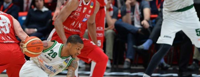 Basket| Non riesce il bis alla Sidigas, Olimpia si porta in parità. Maffezzoli: ”Testa a gara 3″