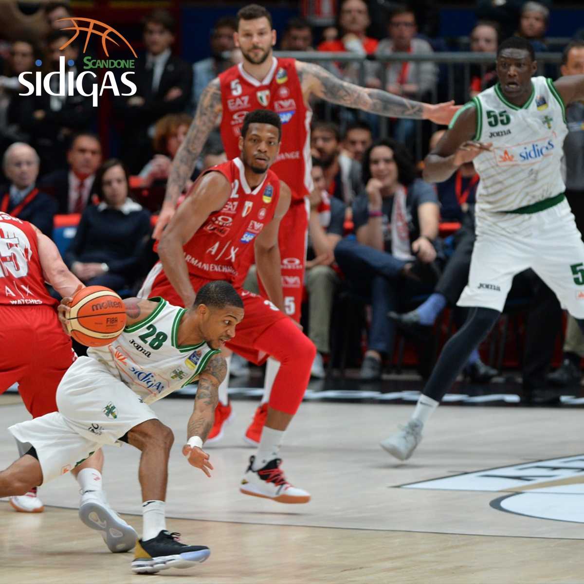 Basket| Non riesce il bis alla Sidigas, Olimpia si porta in parità. Maffezzoli: ”Testa a gara 3″