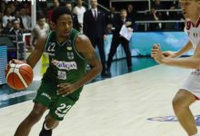 Basket| La Sidigas ci prova, ma l’Olimpia conquista Gara-5