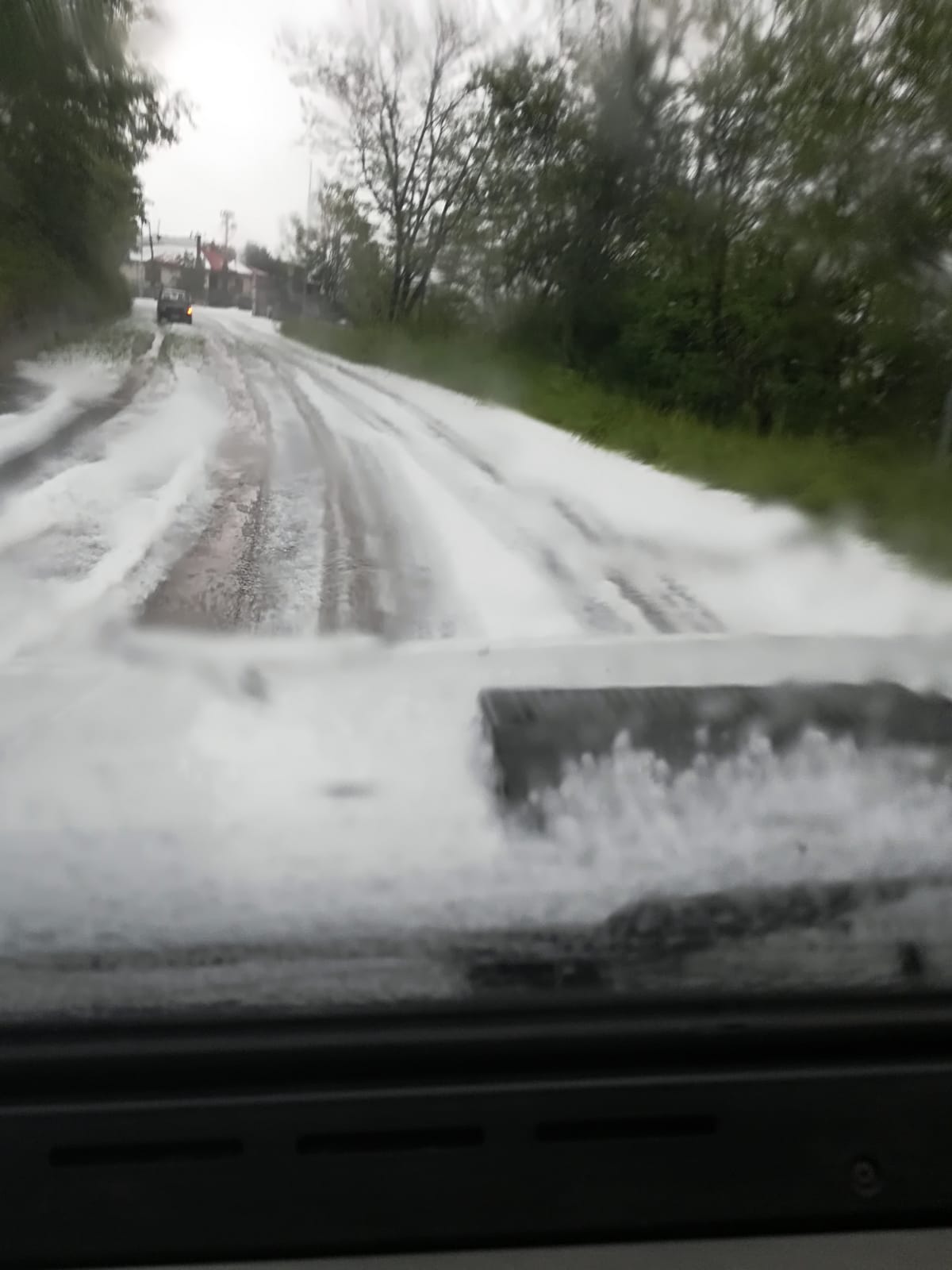 Nubifragio in Irpinia e nel Sannio: grandine in diversi paesi