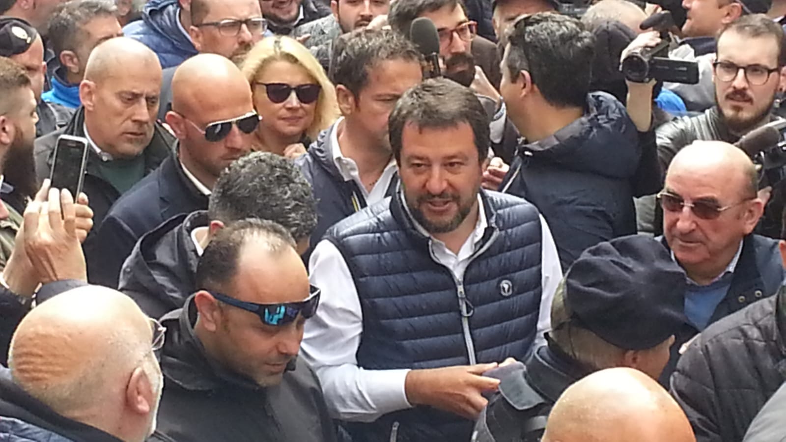 Pietrelcina| Salvini: “Governo ha ridotto il crimine. Più fondi alle forze dell’ordine”