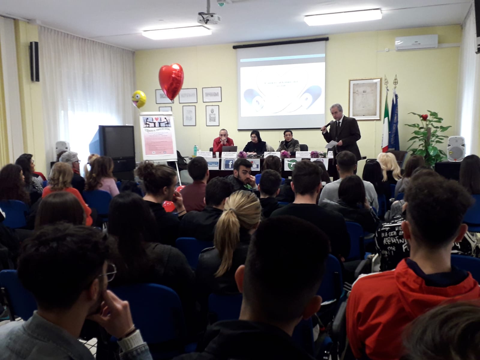 L’@more al tempo dei social: all’Istituto Alberti consigli..per l’uso