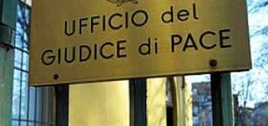 Quindici| Peculato e falsificazione di valori bollati, arrestato un ex cancelliere del Vallo di Lauro