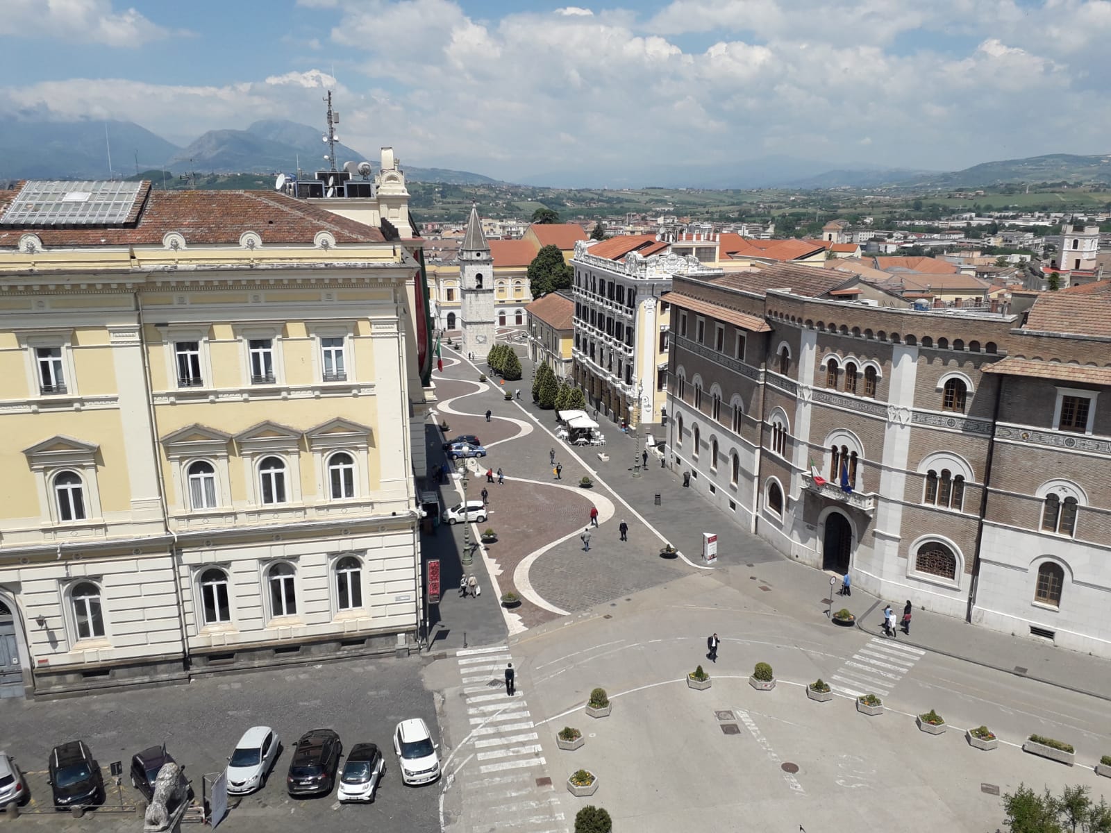 A Benevento nuova ordinanza per il contrasto a fenomeni di degrado o contrari al decoro urbano in piazza Santa Sofia e lungo corso Garibaldi