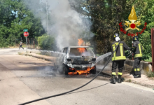 Grottolella| Un’auto si ribalta e un’altra prende fuoco a Mugnano, paura per 2 donne al volante