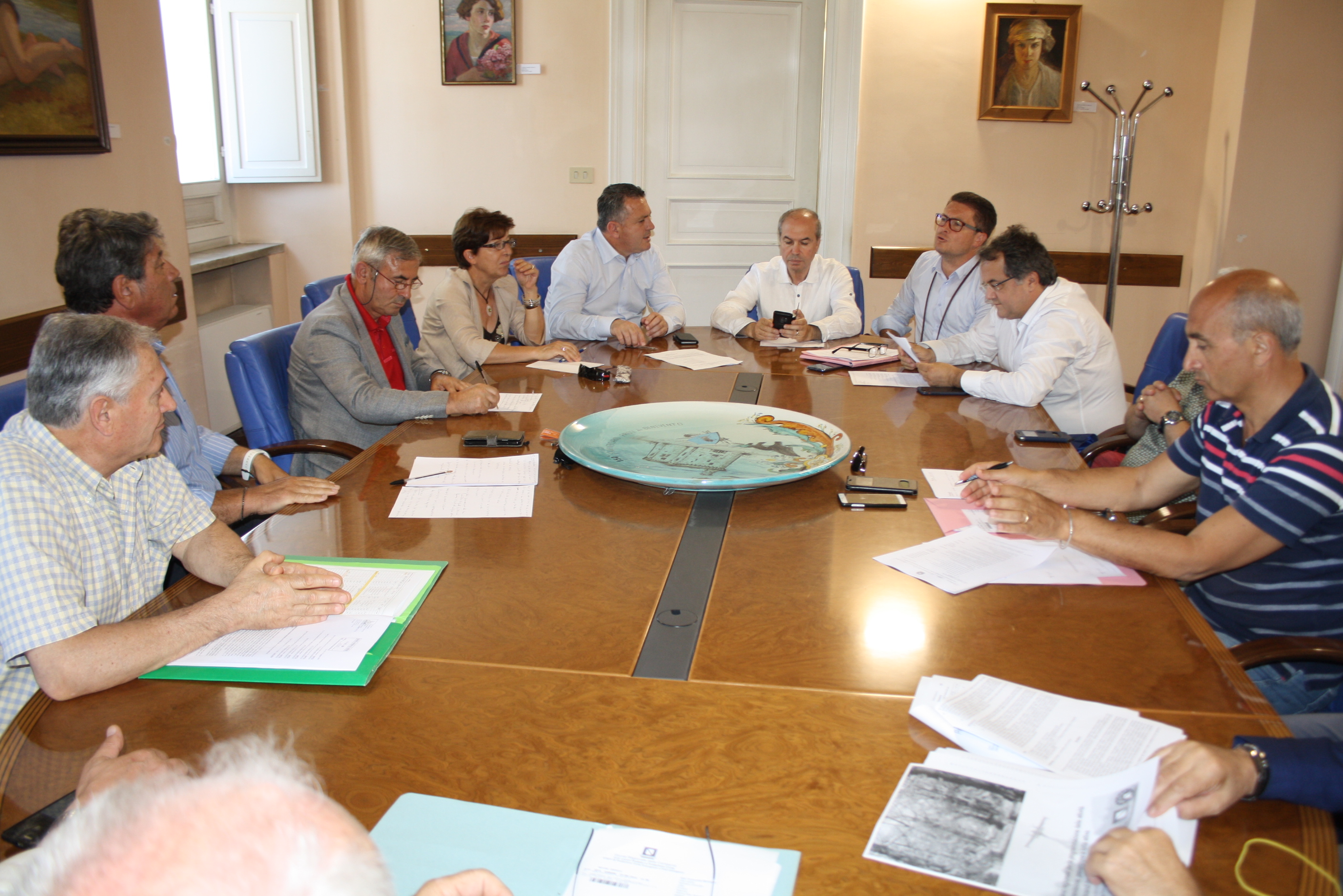 Piano antincendi boschi e forestazione nel Sannio, riunione alla Rocca dei Rettori. Appello alla Regione