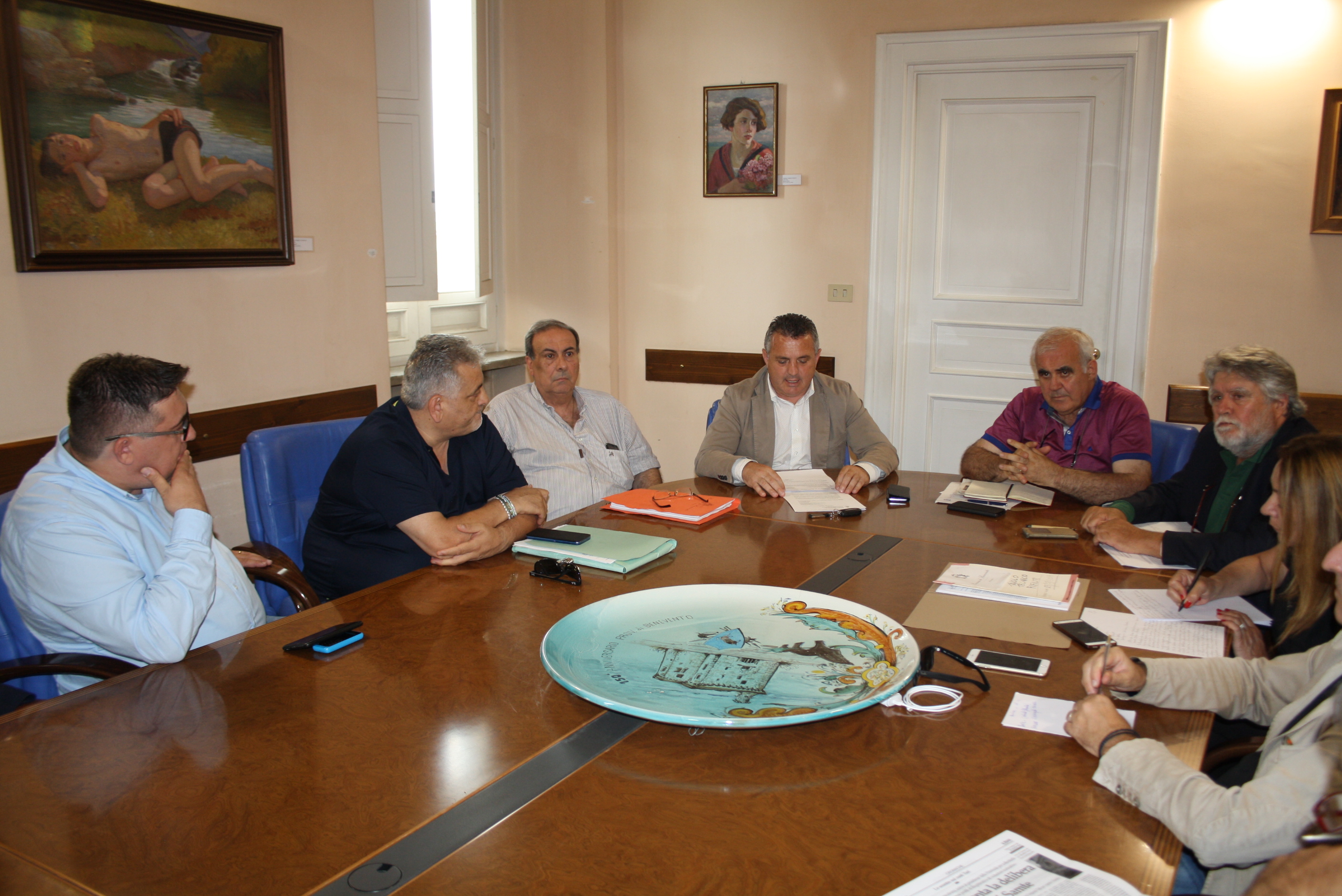 Rifiuti, primo tavolo tecnico alla Rocca dei Rettori