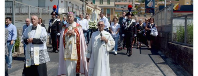 Ponte| Folla di fedeli per la Madonna di Fatima. Don Alfonso Calvano: “La Mamma Celeste ha lasciato un grande segno”