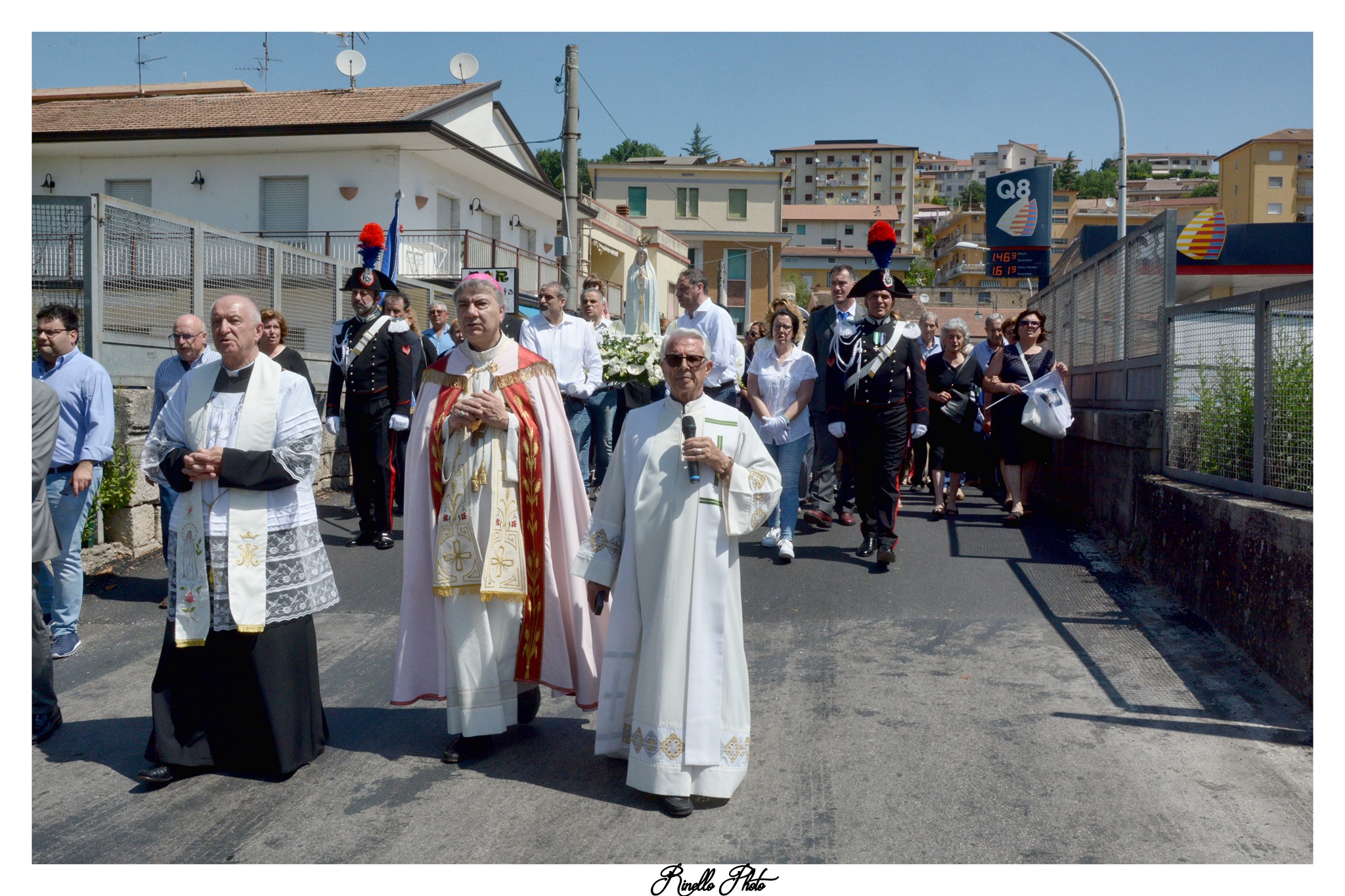 Ponte| Folla di fedeli per la Madonna di Fatima. Don Alfonso Calvano: “La Mamma Celeste ha lasciato un grande segno”