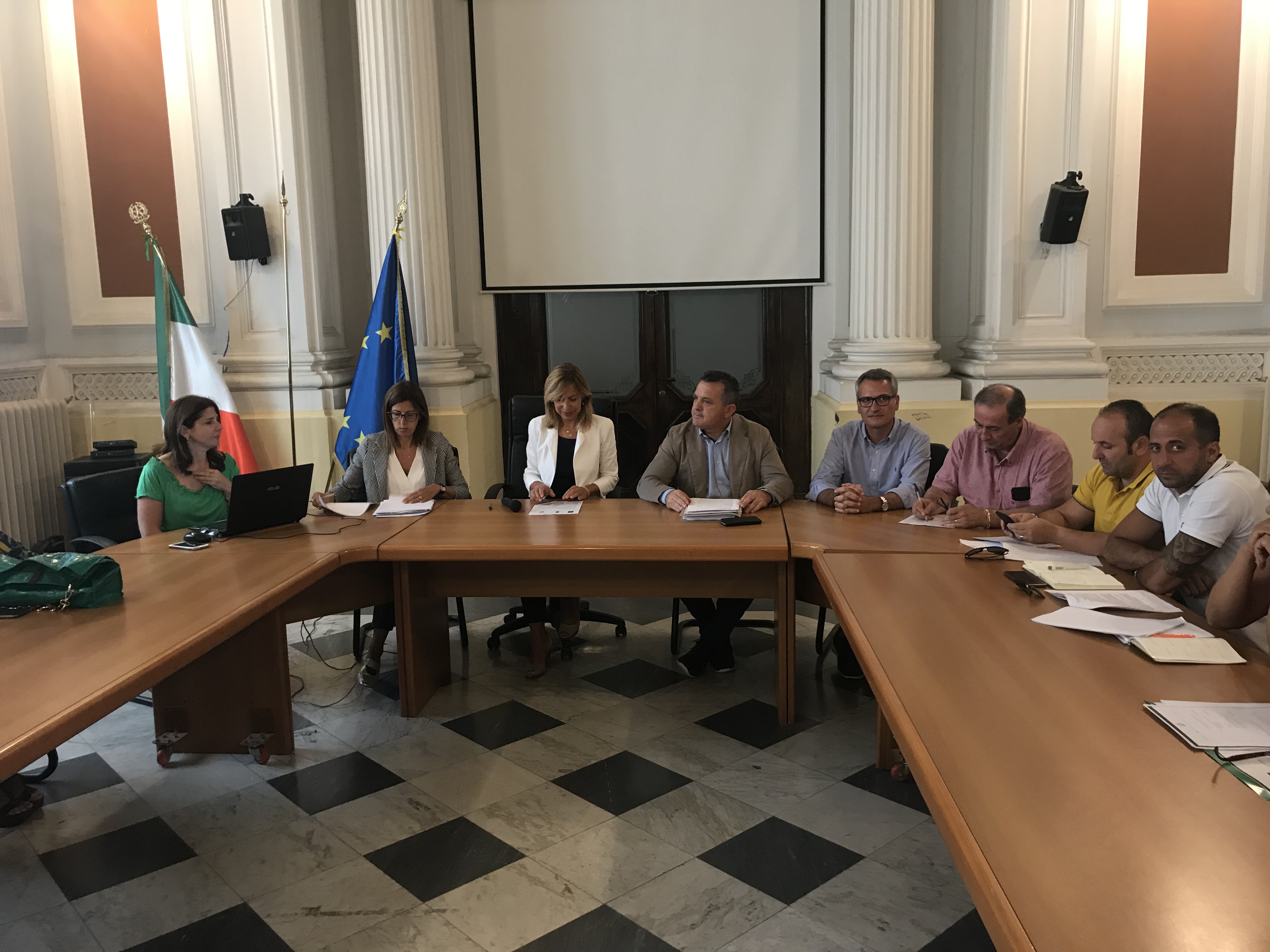 Benevento| Lavoratori Samte, fumata nera in Prefettura. I sindacati: “Intervenga la deputazione sannita”