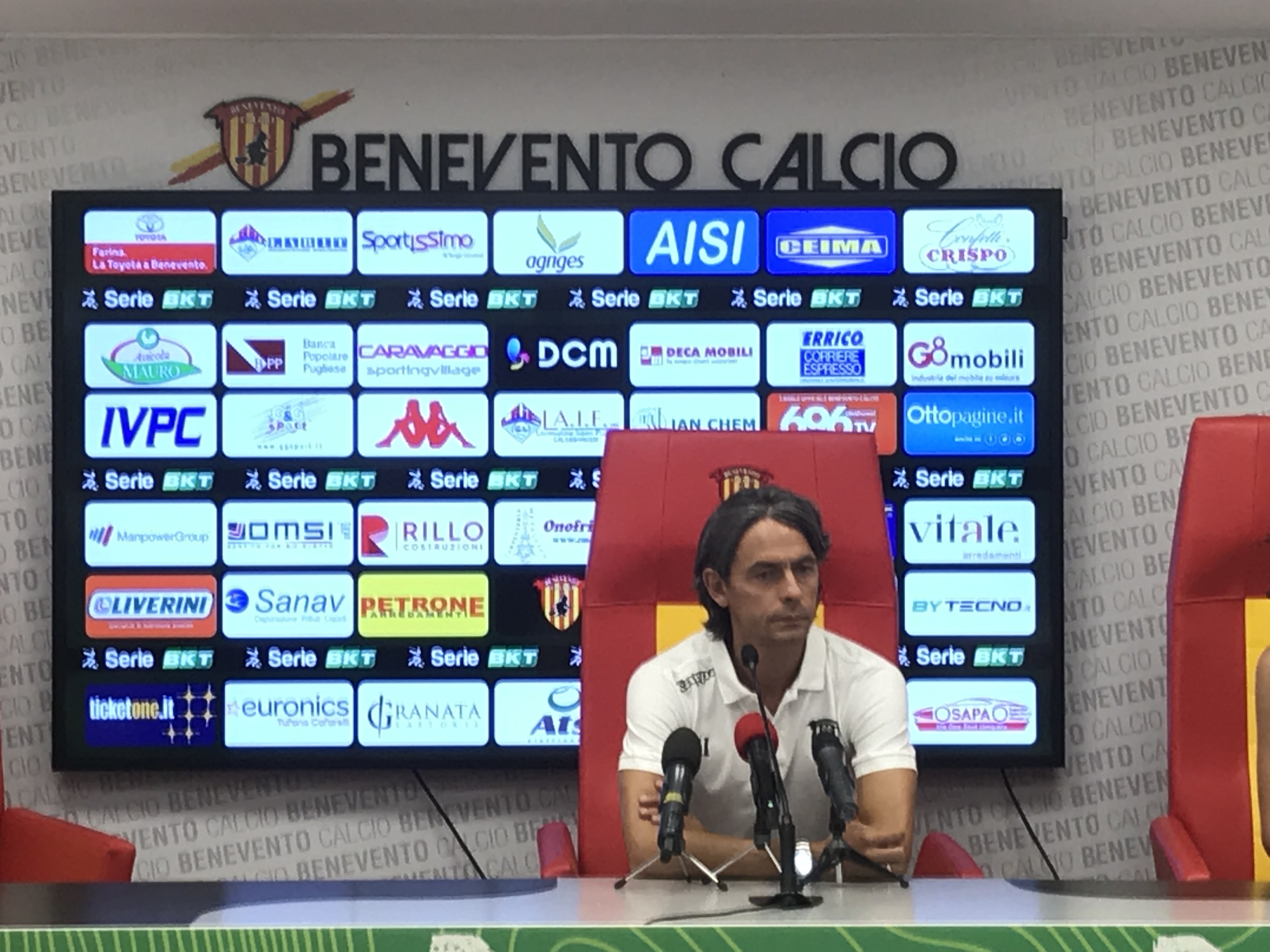 Benevento, un difensore si ferma. I convocati per la sfida al Pordenone