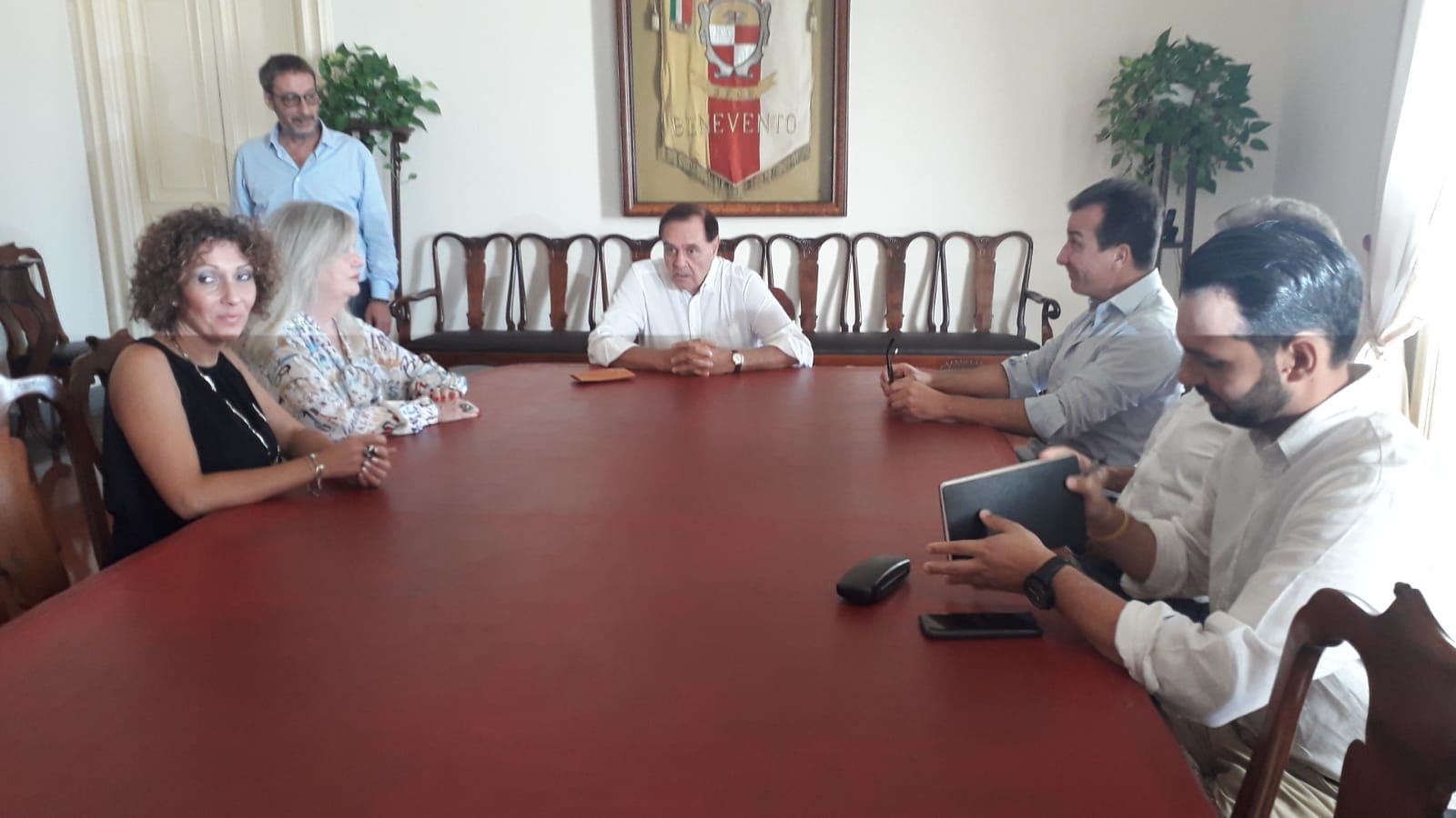 Trasporti: linee aggiuntive per centri commerciali e scuola