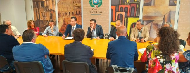 Avellino| Rogo alla Ics, tavolo operativo in Comune: lunedì gli esiti completi dei test sugli alimenti