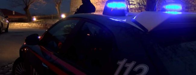 Lioni| Sorpreso di notte fuori dalla propria abitazione, denunciato pregiudicato di Lioni