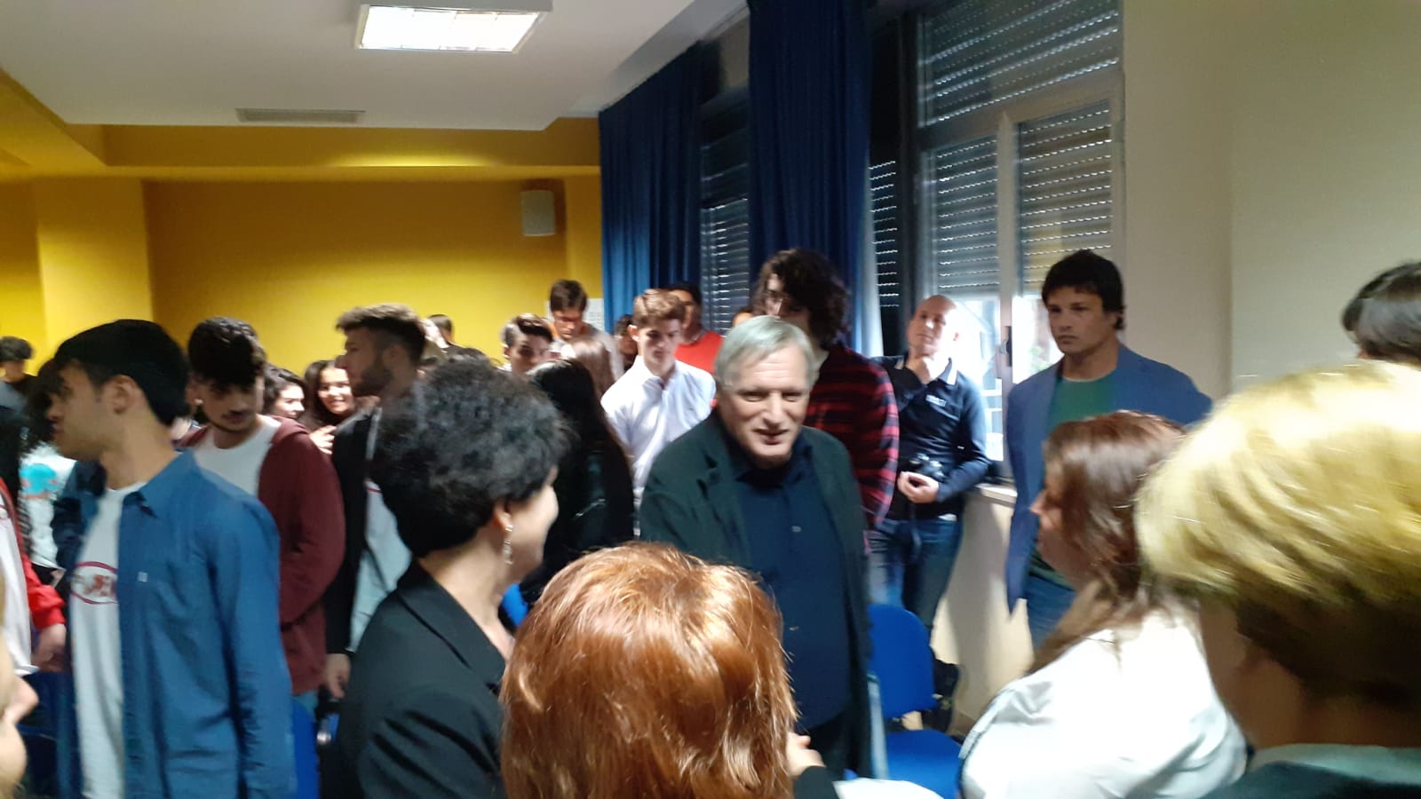 Benevento| Presidio di Libera al Guacci, Don Ciotti: lavoro contro l’illegalità