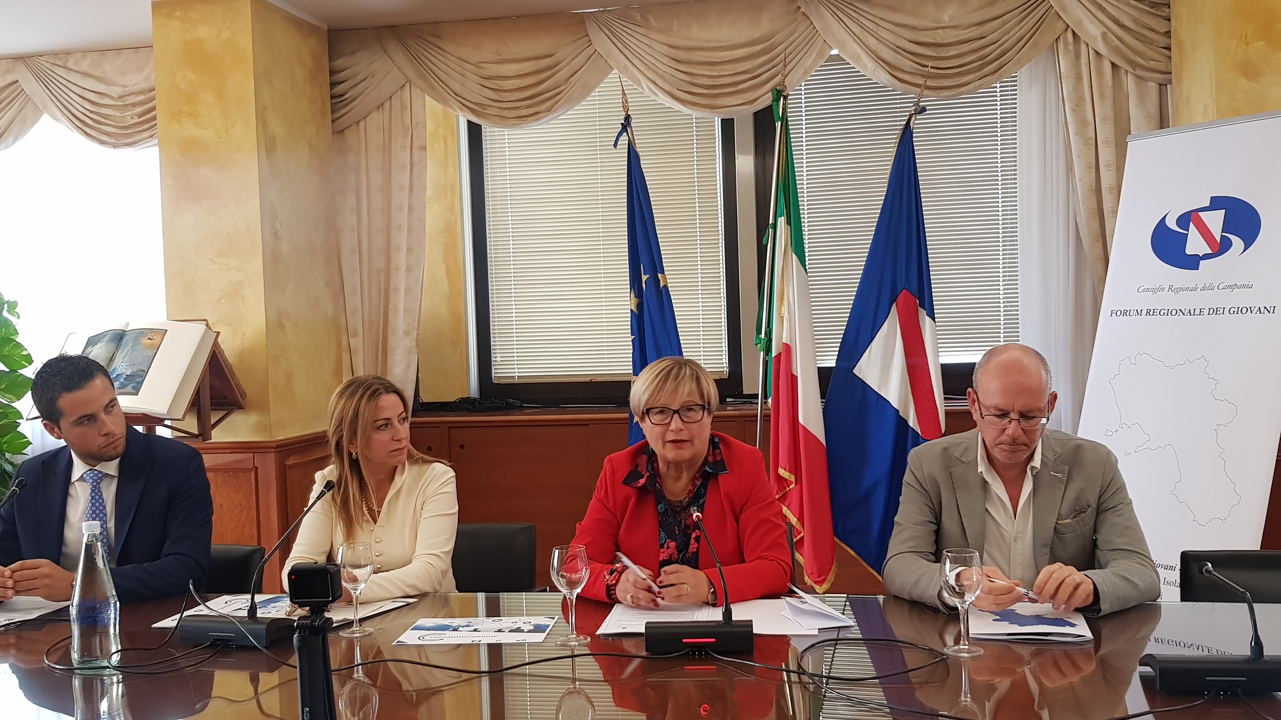 Giovani in Comune, pubblicato il bando. D’Amelio: “Risorse importanti per i Forum comunali della Campania”