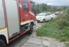Auto si ribalta lungo la complanare Contrada Olivola- Benevento: donna ferita