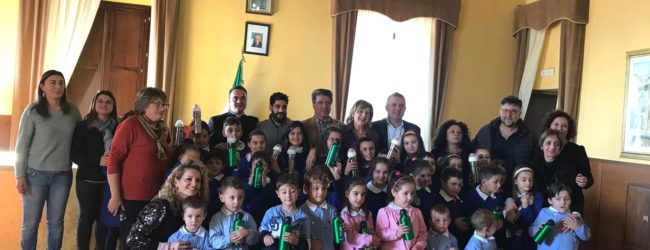 Scuole “plastic free”: oggi l’iniziativa alla Scuola dell’Infanzia e Primaria di Santa Croce del Sannio