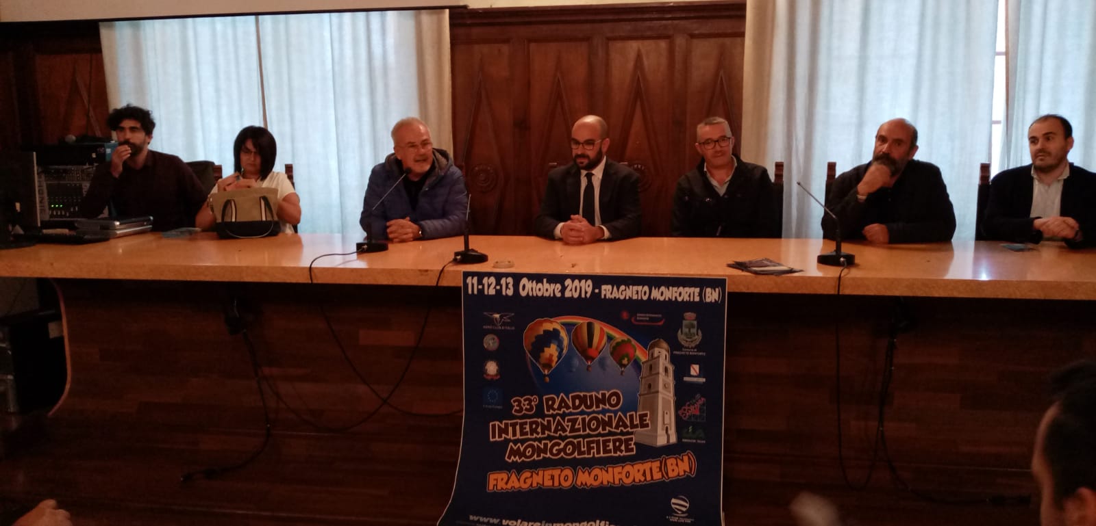 Mongolfiere, al via la 33edizione. A Fragneto Monforte una scuola per piloti aerostatici