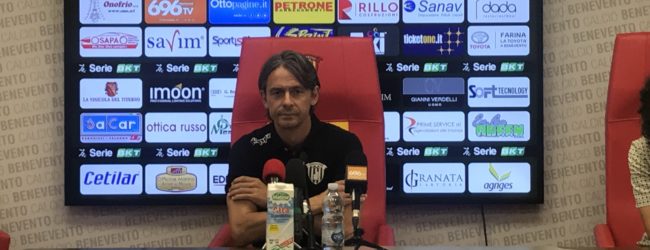 Benevento, Inzaghi: “Troppi complimenti sono arma a doppio taglio. Se molliamo siamo una squadra normale”