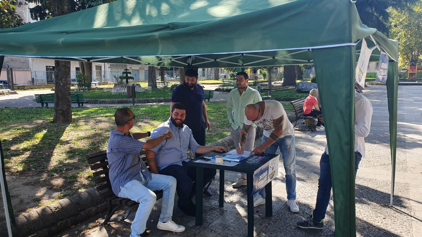 Cervinara| Lega, 200 firme in un giorno “contro il governo delle poltrone”. Presto la sede