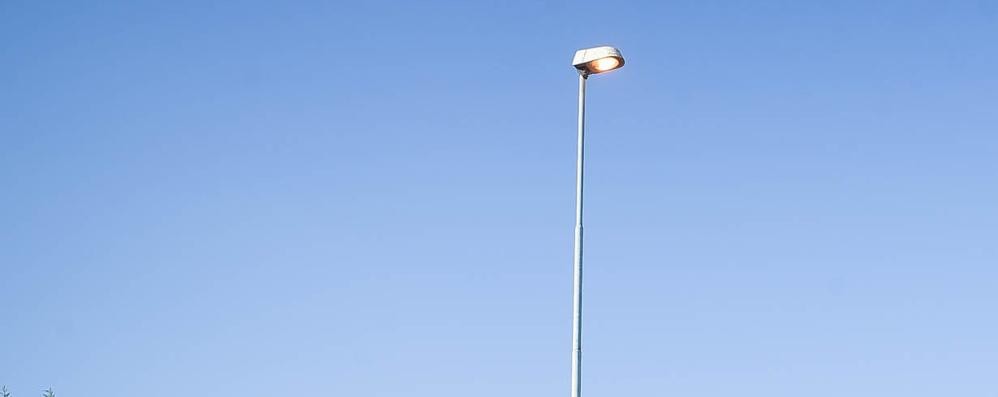 Benevento| Pubblica illuminazione via Monte Pino, lunedì 14 ottobre al via i lavori