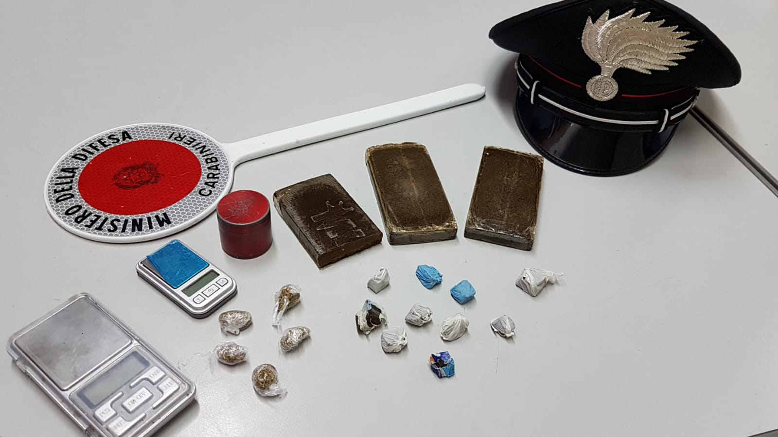 Benevento| Droga nel centro storico, blitz dei Carabinieri: fermati quattro giovani