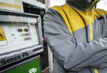 UECOOP: 16 euro in più su ogni pieno di benzina, è stangata