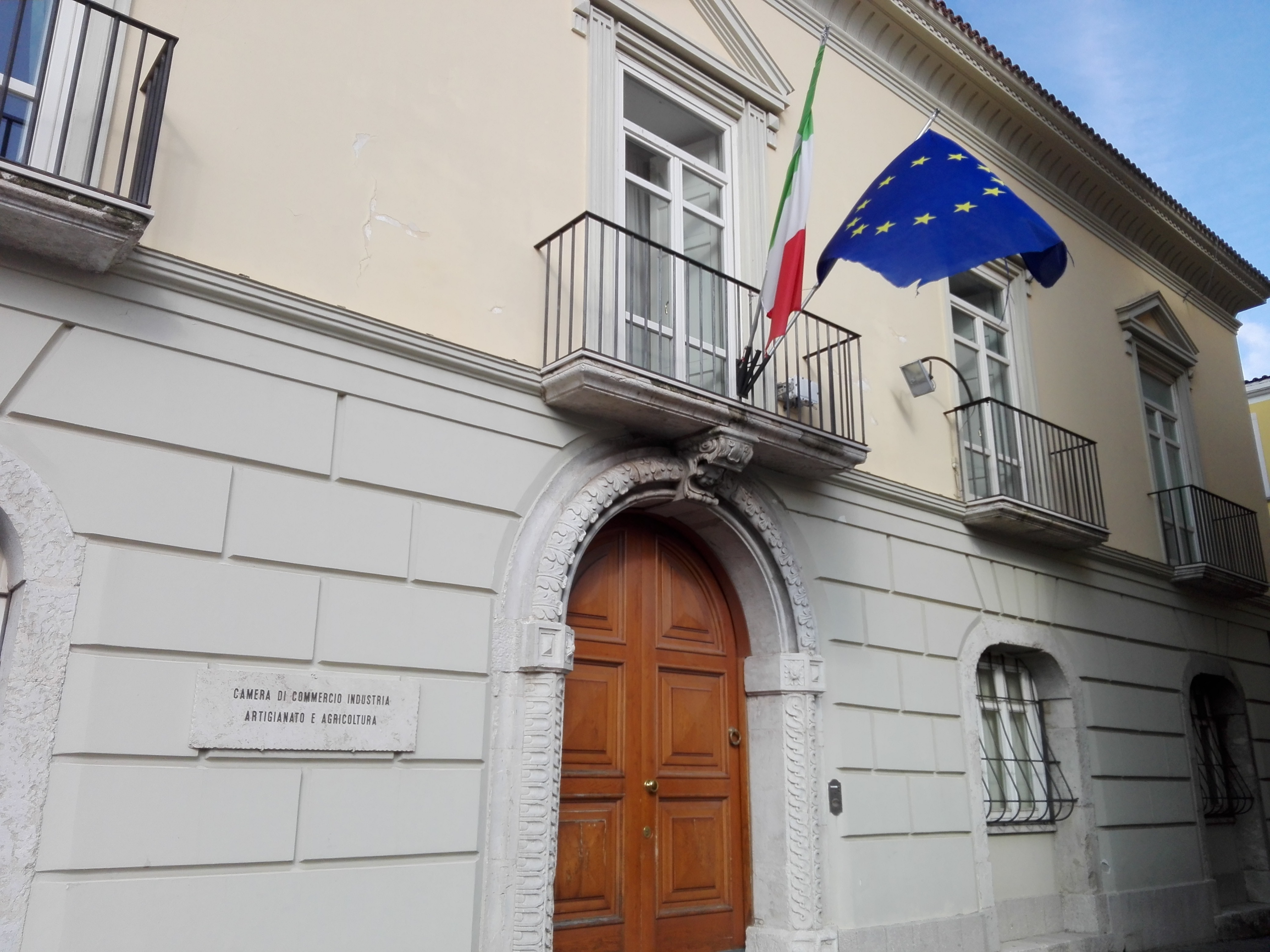 Avellino| Il settore edile a 42 anni dal terremoto, professionisti a confronto alla Camera di Commercio