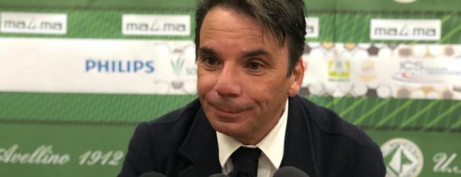 Avellino, risoluzione del contratto per l’ex tecnico Ezio Capuano