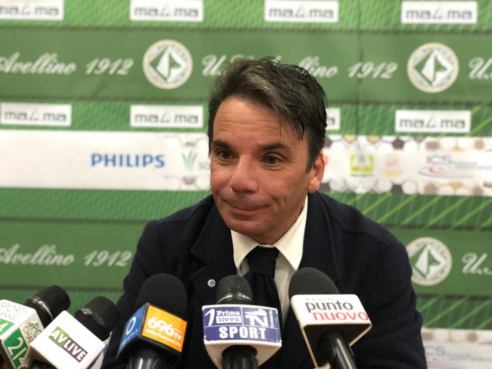 Avellino, risoluzione del contratto per l’ex tecnico Ezio Capuano