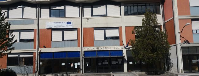 Avellino| Sicurezza alla media “Cocchia”, rinviato a giudizio l’ex sindaco Foti