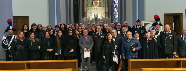 Avellino| Virgo Fidelis, i carabinieri consegnano un assegno ad una giovane orfana