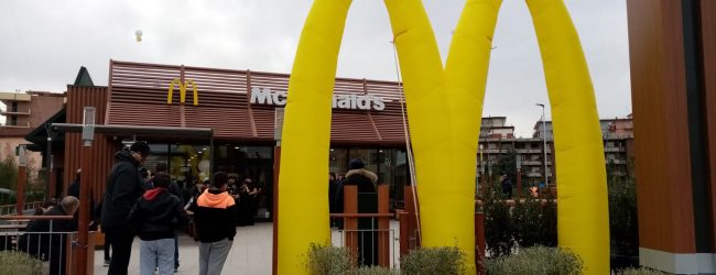 Ecco..anzi riecco il Mc Donald’s a Benevento, i cittadini: era ora