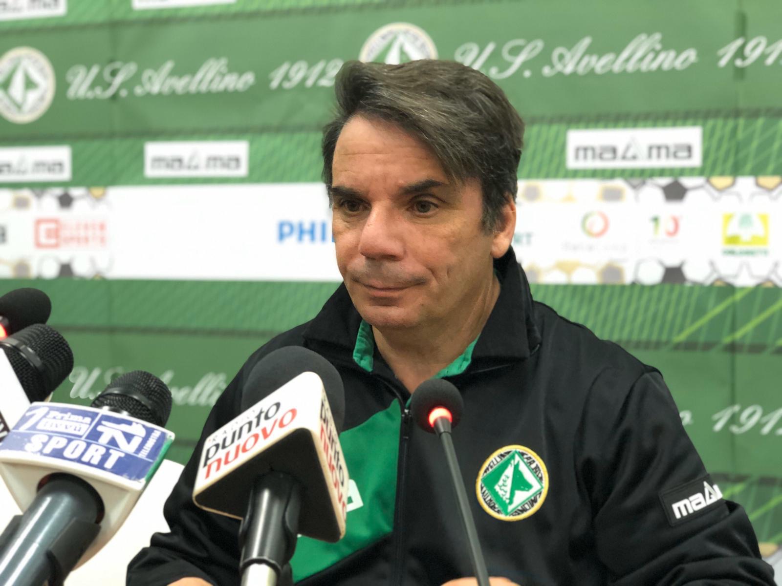 Avellino, Capuano: “ Monopoli vera rivelazione del campionato”