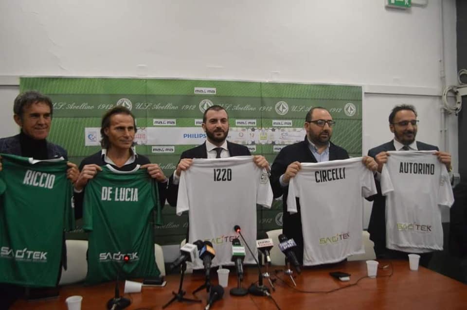 Avellino, Izzo: “Disposto a continuare con chi è di mio gradimento”