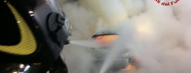 A16, mezzo pesante in fiamme, tratto riaperto al traffico tra Benevento e Avellino Est