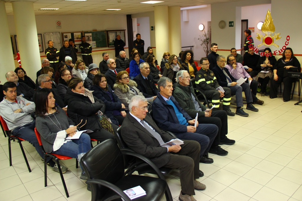 Avellino| Calendari 2020 e precetto di Natale, i vigili del fuoco fanno il bilancio di un anno di attività