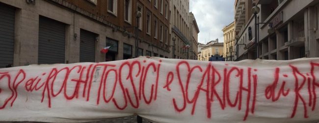 Benevento| La protesta della “Terra dei fuochi”arriva a Benevento nel giorno di Mattarella
