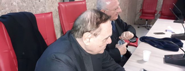 Benevento| Mastella, dimissioni certe. Con De Luca occhiate complici