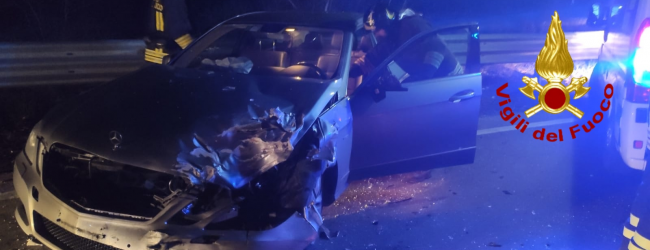 Lioni| Incidente sull’Ofantina bis, 3 auto coinvolte: 5 feriti trasportati in ospedale