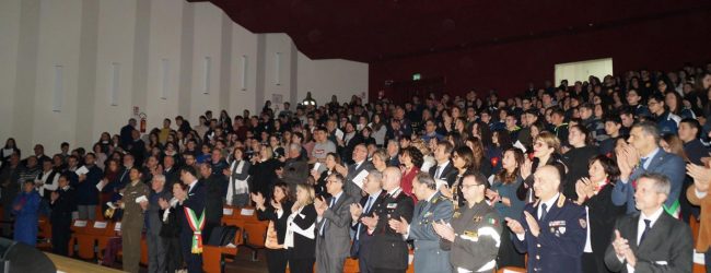 Avellino| Giornata della Memoria, al “Cimarosa” le medaglie ai familiari dei deportati