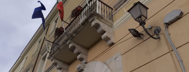 Allarme rosso a Palazzo Mosti
