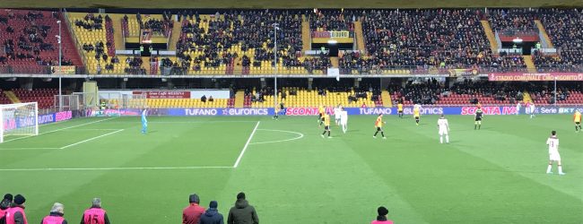 Benevento-Salernitana: 1-1. Derby incandescente: Sau risponde a Djuric
